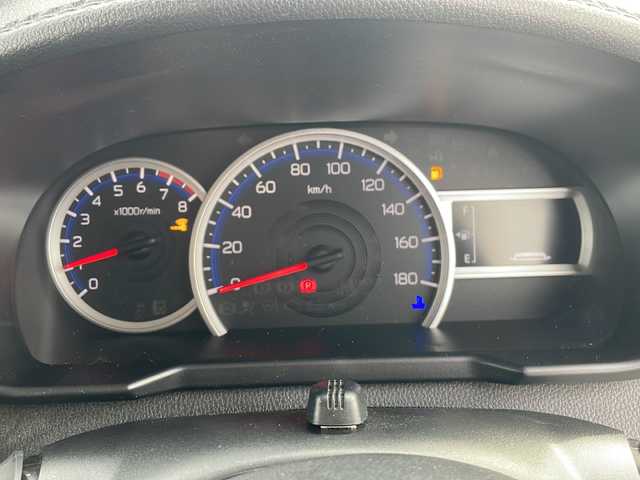 トヨタ ルーミー カスタムG－T 三重県 2021(令3)年 4.4万km パールホワイトⅢ 純正９インチナビ/フルセグTV/ｂｌｕｅｔｏｏｔｈ/ＣＤ，ＤＶＤ再生機能/バックカメラ/オートホールド/前席シートヒーター/両側電動スライドドア/衝突軽減ブレーキ/アイドリングストップ/コーナーセンサー/レーダークルーズコントロール/ステアリングスイッチ/エンジンプッシュスタート/社外前後ドライブレコーダー/スペアキー