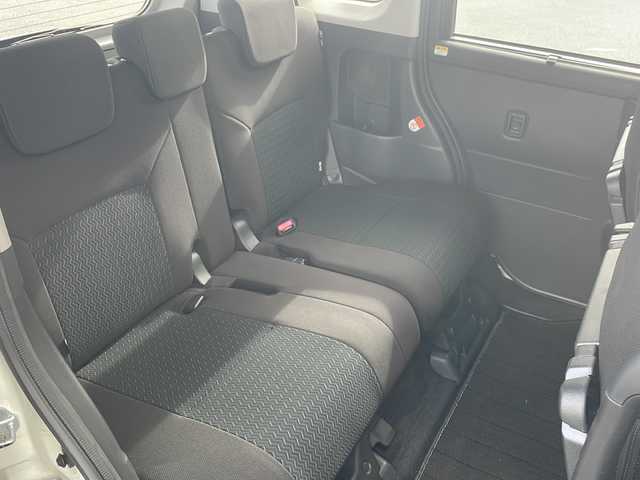 トヨタ ルーミー カスタムG－T 三重県 2021(令3)年 4.4万km パールホワイトⅢ 純正９インチナビ/フルセグTV/ｂｌｕｅｔｏｏｔｈ/ＣＤ，ＤＶＤ再生機能/バックカメラ/オートホールド/前席シートヒーター/両側電動スライドドア/衝突軽減ブレーキ/アイドリングストップ/コーナーセンサー/レーダークルーズコントロール/ステアリングスイッチ/エンジンプッシュスタート/社外前後ドライブレコーダー/スペアキー