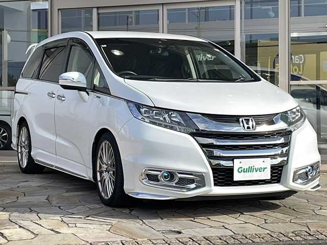 ホンダ オデッセイ アブソルート EX 静岡県 2014(平26)年 8.3万km ホワイトオーキッドパール 純正メモリナビ/・CD/・DVD/・フルセグＴＶ/・Bluetooth/・USB/・AM/・FM/主要装備/・両側パワスラ/・後席モニター/・衝突軽減/・レーンキープ/・クルコン/・BSM/・バックカメラ/・ETC/・ドラレコ/・TVキャンセラー/・ハーフレザーシート/・ヒーテッドドアミラー/・ステリモ/・LEDヘッドライト/・オートライト/・フォグランプ/・社外フロアマット/・社外アルミホイール