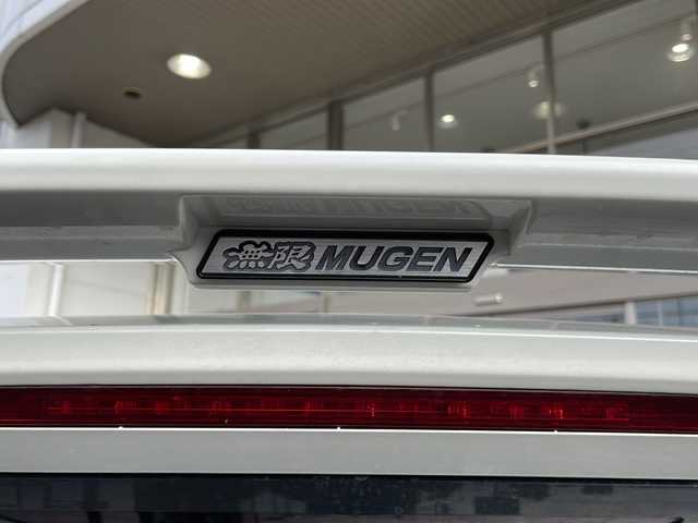 ホンダ オデッセイ アブソルート EX 静岡県 2014(平26)年 8.3万km ホワイトオーキッドパール 純正メモリナビ/・CD/・DVD/・フルセグＴＶ/・Bluetooth/・USB/・AM/・FM/主要装備/・両側パワスラ/・後席モニター/・衝突軽減/・レーンキープ/・クルコン/・BSM/・バックカメラ/・ETC/・ドラレコ/・TVキャンセラー/・ハーフレザーシート/・ヒーテッドドアミラー/・ステリモ/・LEDヘッドライト/・オートライト/・フォグランプ/・社外フロアマット/・社外アルミホイール