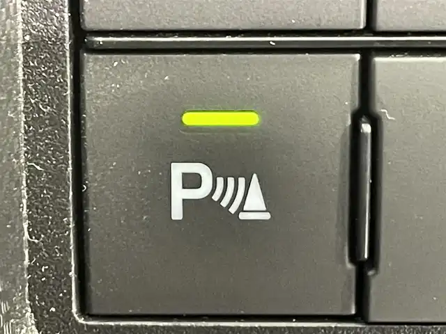 トヨタ ライズ Z 愛知県 2020(令2)年 2.1万km ナチュラルベージュマイカM 純正９インチナビ/衝突軽減ブレーキ/レーダークルーズコントロール/クリアランスソナー/車線逸脱警報　/先行車発進告知/シートヒーター/前後ドライブレコーダー/ビルトインＥＴＣ/アクセサリーソケット/アイドリングストップ/ＬＥＤヘッドライト　/ISOFIX/純正フロアマット/純正17インチアルミホイール