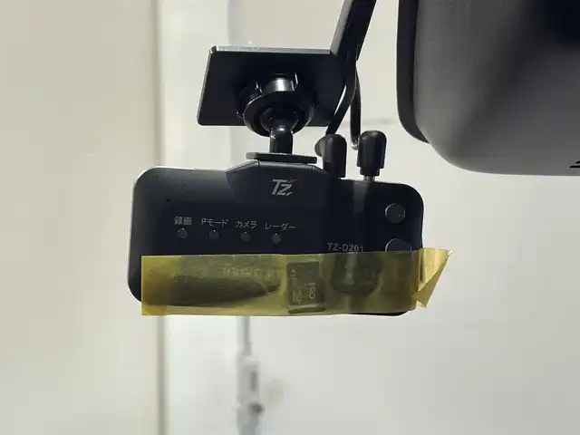 トヨタ ライズ Z 愛知県 2020(令2)年 2.1万km ナチュラルベージュマイカM 純正９インチナビ/衝突軽減ブレーキ/レーダークルーズコントロール/クリアランスソナー/車線逸脱警報　/先行車発進告知/シートヒーター/前後ドライブレコーダー/ビルトインＥＴＣ/アクセサリーソケット/アイドリングストップ/ＬＥＤヘッドライト　/ISOFIX/純正フロアマット/純正17インチアルミホイール