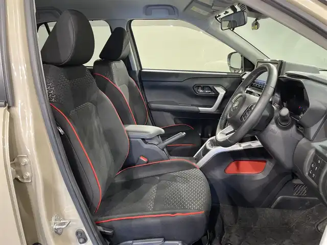 トヨタ ライズ Z 愛知県 2020(令2)年 2.1万km ナチュラルベージュマイカM 純正９インチナビ/衝突軽減ブレーキ/レーダークルーズコントロール/クリアランスソナー/車線逸脱警報　/先行車発進告知/シートヒーター/前後ドライブレコーダー/ビルトインＥＴＣ/アクセサリーソケット/アイドリングストップ/ＬＥＤヘッドライト　/ISOFIX/純正フロアマット/純正17インチアルミホイール