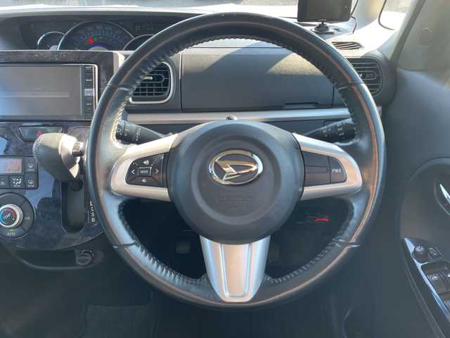 ダイハツ タント カスタムRSトップED VS SAⅢ 山梨県 2019(令1)年 7.1万km ブラックマイカメタリック 純正ＳＤナビ　/フルセグＴＶ　/全方位カメラ　/ＥＴＣ　/Ｂｌｕｅｔｏｏｔｈ／ＣＤ／ＵＳＢ　/ハーフレザーシート　/運転席シートヒーター　/両側パワースライドドア　/ＡＢＳ　/横滑り防止装置　/盗難防止装置　/オートライト