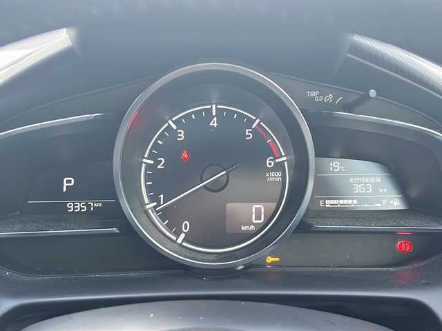 マツダ デミオ XD ツーリング 大阪府 2016(平28)年 1万km ソニックシルバーM １オーナー　シートヒーター　レーダークルーズコントロール　フルセグＴＶ　ＣＤ　ＤＶＤ　Ｂｌｕｅｔｏｏｔｈ　ＥＴＣ　ヘッドアップディスプレイ　ブラインドスポットモニター　オートＬＥＤヘッドライト　バックカメラ　プッシュスタート　純正ホイール　純正オーディオ　純正フロアマット　スペアキー1　取説　保証書　