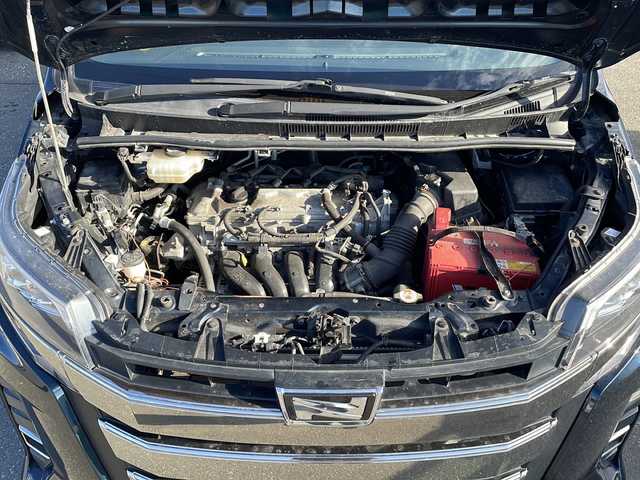 トヨタ ノア Si ダブルバイビー 岩手県 2018(平30)年 7.1万km ブラッキッシュアゲハガラスフレーク トヨタセーフティセンス/純正10インチナビ/　CD/DVD/フルセグ/Bluetooth/バックカメラ/両側パワースライドドア/ハーフレザーシート/純正エンジンスターター/ETC/LEDヘッドライト/LEDフォグ/純正AW付きサマータイヤ積込み/クルーズコントロール/革巻きステアリング/ステアリングスイッチ/スマートキー/純正ドアバイザー/純正フロアマット/保証書