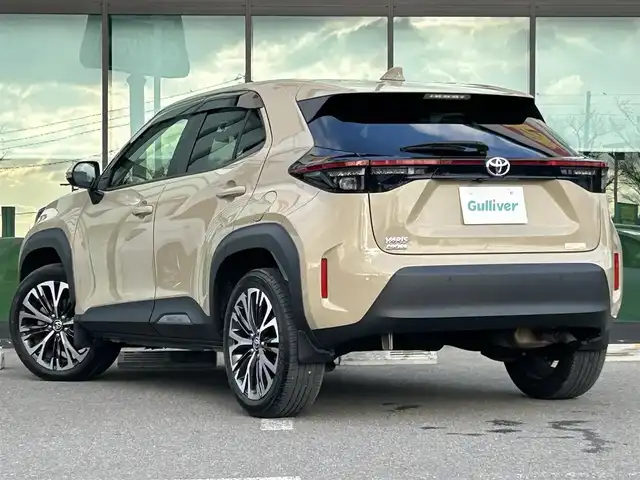 トヨタ ヤリスクロス Z 和歌山県 2021(令3)年 2.6万km ベージュ 純正ナビ/アラウンドビューモニター/レーダークルーズコントロール/レーンキープ/横滑り防止装置/コーナーセンサー/衝突被害軽減ブレーキ/ハンドルスイッチ/ETC/ドライブレコーダー/ハーフレザーシート/シートヒーター/プッシュスタート/スマートキー/ステアリングリモコン/LEDヘッドライト/オートライト/オートマハイビーム/革巻きハンドル/純正アルミホイール