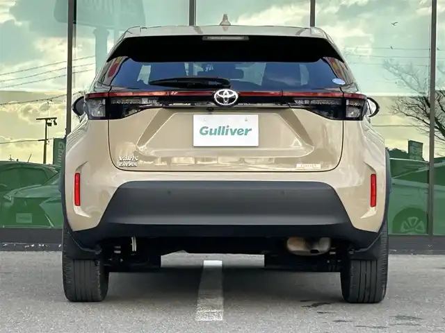 トヨタ ヤリスクロス Z 和歌山県 2021(令3)年 2.6万km ベージュ 純正ナビ/アラウンドビューモニター/レーダークルーズコントロール/レーンキープ/横滑り防止装置/コーナーセンサー/衝突被害軽減ブレーキ/ハンドルスイッチ/ETC/ドライブレコーダー/ハーフレザーシート/シートヒーター/プッシュスタート/スマートキー/ステアリングリモコン/LEDヘッドライト/オートライト/オートマハイビーム/革巻きハンドル/純正アルミホイール