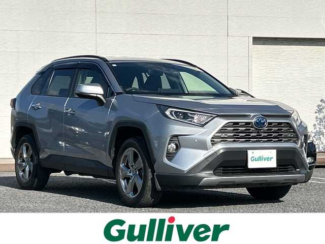 トヨタ ＲＡＶ４ ハイブリッドG 千葉県 2021(令3)年 2.2万km シルバーメタリック 純正ナビ　全周囲カメラ　ドライブレコーダー　追従式クルーズコントロール　パワーバックドア　パワーシート　シートヒーター　ブラインドスポットモニター　置くだけ充電　ステアリングヒーター　ＥＴＣ２．０/純正ナビ/Bluetooth/USB/全周囲カメラ/ドライブレコーダー（CS-91FH）/追従式クルーズコントロール/パワーバックドア/運転席パワーシート/前席シートヒーター/ブラインドスポットモニター/置くだけ充電　/ステアリングヒーター/ＥＴＣ２．０/純正アルミホイール/純正フロアマット/LEDヘッドライト/フォグランプ/オートマチックハイビーム/クリアランスソナー/カーテンエアバック/レーンキープアシスト/横滑り防止装置/盗難防止装置