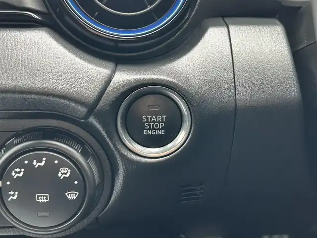 マツダ ロードスター 990S 群馬県 2022(令4)年 1万km スノーフレイクホワイトパールマイカ 6MT車/アドバンストスマートシティブレーキサポート/スマートシティブレーキサポート（後退時）/車線逸脱警報システム/専用セッティング（ダンパー/スプリング/PCM等）/BSM/純正16インチRAYS製アルミホイール/Bremboブラックキャリパー/ダークグレーソフトトップ/ドライブレコーダー/社外ポータブルナビ/純正オーディオ/プッシュスタート/LEDヘッドランプ/ETC