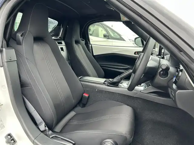 マツダ ロードスター 990S 群馬県 2022(令4)年 1万km スノーフレイクホワイトパールマイカ 6MT車/アドバンストスマートシティブレーキサポート/スマートシティブレーキサポート（後退時）/車線逸脱警報システム/専用セッティング（ダンパー/スプリング/PCM等）/BSM/純正16インチRAYS製アルミホイール/Bremboブラックキャリパー/ダークグレーソフトトップ/ドライブレコーダー/社外ポータブルナビ/純正オーディオ/プッシュスタート/LEDヘッドランプ/ETC
