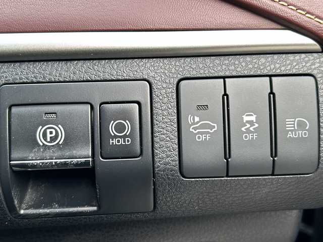 トヨタ ハリアー ハイブリッド プレミアム メタル&レザーP 青森県 2017(平29)年 5.8万km ブラック 登録時走行距離57765km/４WD/純正ナビ/ETC/クルーズコントロール/フルセグTV/バックカメラ/前方ドライブレコーダー/横滑り防止装置/盗難防止装置/衝突被害軽減システム/前後コーナーセンサー/オートライト/オートマチックハイビーム/社外AW/フロントワイパーデアイサー/LEDヘッドライト/フォグランプ