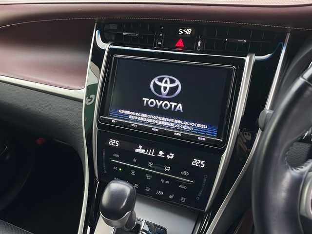 トヨタ ハリアー ハイブリッド プレミアム メタル&レザーP 青森県 2017(平29)年 5.8万km ブラック 4WD/純正9インチナビ・フルセグTV/CD・DVD・Bluetooth/バックカメラ/黒本革シート/前席エアシート・シートヒーター/前席パワーシート/パワーバックドア/プリクラッシュセーフティ/レーダークルーズコントロール/レーンディパーチャーアラート/アダプティブハイビーム/ワイパーデアイサー/前方ドライブレコーダー/LEDヘッドライト/LEDフォグランプ/LEDリアフォグランプ/社外20インチアルミ/スマートキー/プッシュスタート