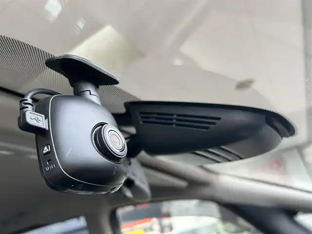 日産 セレナ ハイウェイスター V 道東・釧路十勝 2019(令1)年 5.4万km ダイヤモンドブラック ４WD/社外SDナビ/フルセグTV/バックカメラ/ドライブレコーダー前方のみ/アイドリングストップ/クルーズコントロール/横滑り防止装置//・プロパイロット/・インテリジェント エマージェンシーブレーキ/・踏み間違い衝突防止アシスト/・後側方車両検知警報/・後側方衝突防止支援システム/・車線逸脱警報/・車線逸脱防止支援システム/・後退時車両検知警報/・ふらつき警報/・標識検知機能/オートライト/純正１５インチAW付き/純正フロアマット/両側パワースライド/ドアバイザー/LEDヘッドライト/フォグランプ/純正エンジンスターター/スペアキー/バックビューモニター/エンジンスターター取扱説明書/ナビ取扱説明書/取扱説明書/記録簿/保証書