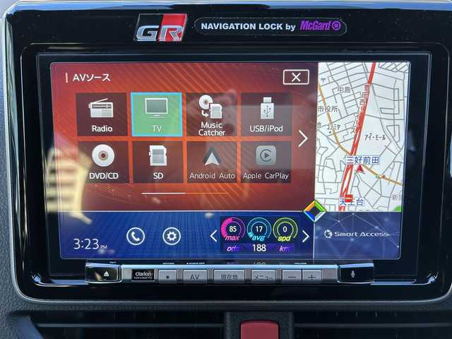 トヨタ ヴォクシー ZS GRスポーツ 兵庫県 2018(平30)年 5.4万km シルバーM ワンオーナー/社外ナビ/フルセグテレビ/DVD CD/Bluetooth/純正アルミホイール/クルコン/ハーフレザーシート/LDA/プリクラッシュセーフティ/ビルトインETC/オートハイビーム/オートライト/純正マット/プッシュスタート/セキュリティシステム/取説、保証書、スペアキーあり