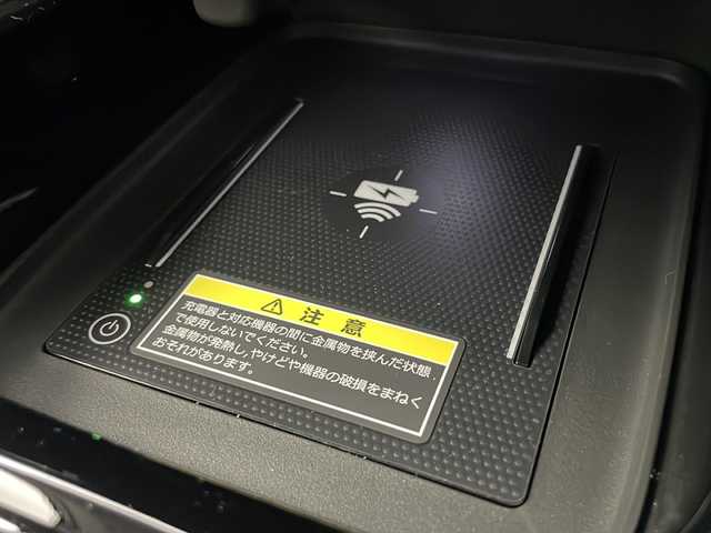 ホンダ ヴェゼル ハイブリッド e:HEV Z 岐阜県 2025(令7)年 0.1万km未満 クリスタルブラックパール 純正９型ナビ/パワーバックドア　/バックカメラ　/フルセグＴＶ　/ビルトインＥＴＣ２．０　/ステアリングヒーター　/シートヒーター　/ワイヤレス充電器　/ＬＥＤヘッドライト　/フォグランプ　/ＢＳＭ　/クリアランスソナー/レーダークルーズコントロール/ヒルディセントコントロール/純正１８AW