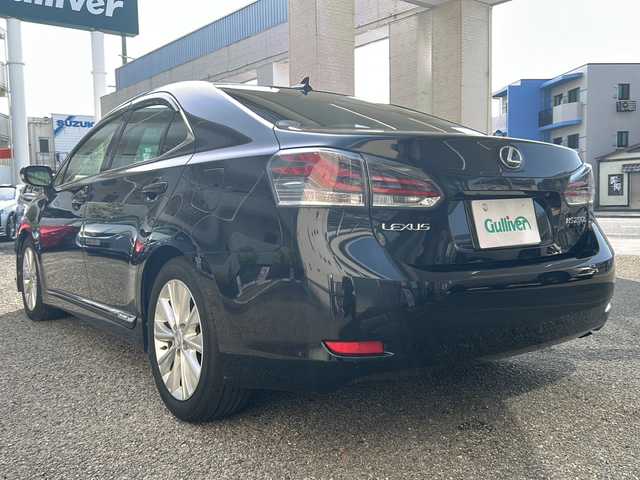 レクサス ＨＳ 250h バージョンC 兵庫県 2013(平25)年 10.3万km ブラックオパールマイカ ワンオーナー/純正メーカーナビ（ＨＤＤ）/　Bluetooth・USB・CD・AUX/バックモニター/プッシュスタート/パワーシート（前席）/シートヒーター（前席）/スマートキー/ビルトインETC/アイドリングストップ/クルーズコントロール/アダプティブヘッドライト/アンチロック・ブレーキ・システム/LEDヘッドライト/純正アルミホイール/横滑り防止装置/盗難防止装置/オートライト/カーテンエアバッグ/取扱説明書/保証書