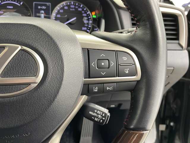 レクサス ＲＸ 450hL 道央・札幌 2018(平30)年 4.3万km グラファイトブラックガラスフレーク ・4WD/・Lexus Safety System/・プリクラッシュセーフティ/・レーンキーピングアシスト/・オートマチックハイビーム、/・レーダークルーズコントロール/・サンルーフ/・純正12.3インチワイドディスプレイ/・ナビ/フルセグTV/BT/USB/BD/・パノラミックビューモニター/・ステアリングヒーター/・パワーバックドア/・オートブレーキホールド/・ヘッドアップディスプレイ/・ETC2.0/・D.N席パワーシート/・本革/エアーシート/シートヒーター/・LEDヘッドライト/オートライト/・前後クリアランスソナー
