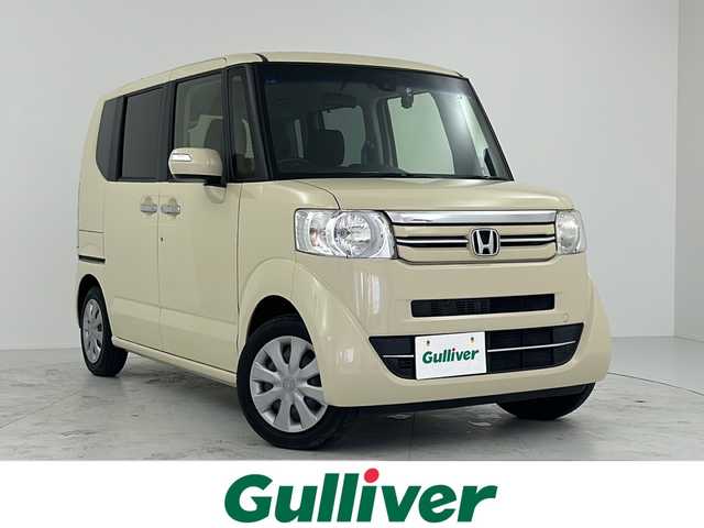 ホンダ Ｎ ＢＯＸ SSパッケージ 大阪府 2015(平27)年 0.4万km クッキークリーム 純正メモリナビ/（CD/DVD/SD/Bluetooth/ワンセグTV）/・VXM-155VSi/バックカメラ/横滑り防止装置/CTBA/あんしんパッケージ/衝突軽減システム/カーテンエアバッグ/両側パワースライドドア/ヘッドライトレベライザー/純正フロアマット/スマートキー/ベンチシート