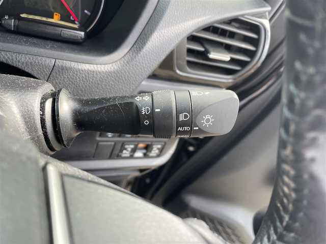 トヨタ ヴォクシー ZS 煌Ⅱ 富山県 2020(令2)年 2.7万km ブラック ワンオーナー/トヨタセーフティセンス/プリクラッシュセーフティ/オートマチックハイビーム/レーンディパーチャーアラート/先行車発信告知機能/インテリジェントクリアランスソナー/ナビ/フルセグＴＶ/ＤＶＤ再生/バックカメラ/両側パワースライドドア/LEDオートライト/LEDフォグライト