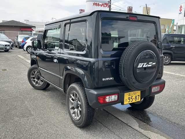 スズキ ジムニー XC 富山県 2022(令4)年 2.4万km ブルーイッシュブラックパール3 ワンオーナー/９インチ社外メモリナビ（X9NXL）/フルセグテレビ/アイドリングストップ/ウィンカーミラー/サイドミラーウォッシャー/サイドミラーヒーター/クルーズコントロール/ドアバイザー/プッシュスタート/スマートキー/ETC/LEDヘッドライト/フォグランプ/衝突軽減/車線逸脱警報/シートヒーター/オートライト/オートハイビーム/Bluetooth/純正フロアマット/ドアバイザー/保証書・取説・ナビ取説/スペアキー（スマートキー）