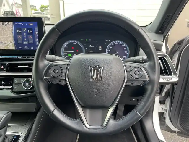 トヨタ クラウン ハイブリッド RS リミテッドⅡ 群馬県 2021(令3)年 2.7万km プレシャスホワイトパール ワンオーナー/純正メモリナビ/(CD/DVD/SD/BT/フルセグTV)/レーダークルーズコントロール/レーントレーシングアシスト/ブラインドスポットモニター/ビルトインETC2.0/前席パワーシート＆シートヒーター/MTモード付AT/純正フロアマット＆純正ドアバイザー/電動格納ミラー＆ウインカーミラー/オートライト＆オートハイビーム/スマートキー×2/保証書＆取説＆ナビ取説
