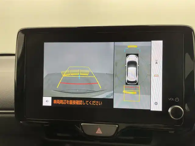 トヨタ ヤリスクロス ハイブリッド Z 岡山県 2024(令6)年 0.4万km ブラックマイカ/ベージュ 2トーン 純正メモリナビゲーション		/【フルセグ/Bluetooth/MSP/HDMI】		/アラウンドビューモニター	/アドバンスドパーク	/純正18inアルミホイール+サマータイヤ：装着			/レーダークルーズコントロール		/ビルトインETC２．０	/LEDヘッドライト（AUTO機能付き）		/シートヒーター		/横滑り防止機能		/衝突軽減システム		/車線逸脱防止システム		/社外ドライブレコーダー			/スマートキー		/ステアリングスイッチ		/プッシュスタート		/コーナーセンサー				/フロアマット