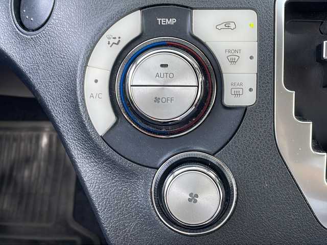 トヨタ シエンタ G 島根県 2016(平28)年 18万km ホワイトパールクリスタルシャイン ワンオーナー/社外SDナビ（型式：NSZN-W64T）/TV/CD/DVD/バックカメラ/両側パワースライドドア/AAC/ドアバイザー/取扱説明書/保証書/ナビ取扱説明書/スペアキー/サマータイヤ/HIDライト/アイドリングストップ/横滑り防止装置/SD/プッシュスタート