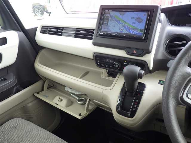 ホンダ Ｎ ＢＯＸ G L ホンダセンシング 千葉県 2020(令2)年 2.1万km プレミアムアガットブラウンP 155/65R14/ホンダセンシング/・衝突軽減ブレーキ（CMBS）/・車線維持支援システム（LKAS）/・アダプティブクルーズコントロール（ACC）/・後方誤発進抑制機能/・誤発進抑制機能/左パワースライドドア/右イージークローザードア/社外メモリーナビ/ワンセグTV/【CD再生機能　Bluetooth接続】/バックカメラ/ドライブレコーダー/ETC/ウインカーミラー/リアコーナーセンサー/スマートキー
