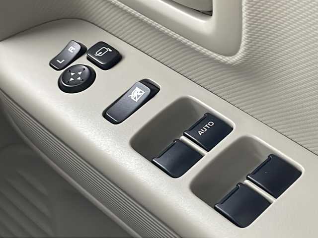 スズキ スペーシア HYBRID X 2トーン 奈良県 2018(平30)年 5.1万km チアフルピンクメタリック/ホワイト2トーンルーフ 純正8型ナビ/(AM/FM/SD/iPod/USB/CD/DVD)/アップグレードパッケージ/2トーンルーフパッケージ/両側パワースライドドア/衝突被害軽減ブレーキ/レーンキープアシスト/オートハイビーム/リアパーキングセンサー/フルセグTV/Bluetooth/バックカメラ/ビルトインETC/前方ドライブレコーダー/シートヒーター/プッシュスタート/スマートキー/スペアキー/オートライト/LEDヘッドライト/ルーフレール/純正14インチアルミホイール