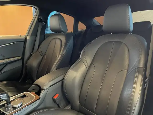 ＢＭＷ Ｍ２３５ｉ グランクーペ xDrive 道央・札幌 2020(令2)年 4.3万km アルピンホワイトⅢ プラスパッケージ/　・Mスポーツシート/　・アダプティブサスペンション/　・HiFiスピーカー/　・パフォーレーテッドダコタレザーシート/ヘッドアップディスプレイ/アダプティブLEDヘッドライト/ドライビングアシスト/　・ACC/　・レーンチェンジウォーニング/　・レーンディパーチャーウォーニング/パーキングアシスト/シートヒーター/純正HDDナビ/USB/BT/バックカメラ/PDC/社外ドライブレコーダー