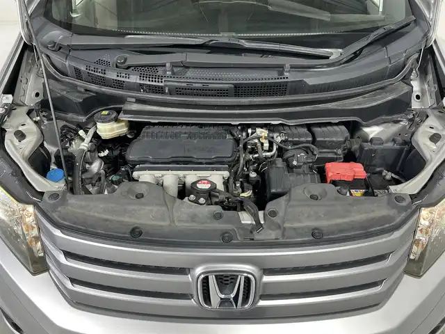 ホンダ フリード スパイク G ジャストセレクション 佐賀県 2010(平22)年 6.2万km アラバスターシルバーメタリック 純正7インチナビ/AM/FM/CD/DVD/ワンセグTV/バックカメラ/両側イージークローザードア/ビルトインETC/オートライト/ステアリングスイッチ/電動格納ミラー/フロアマット/リモコンキー/スペアキ―