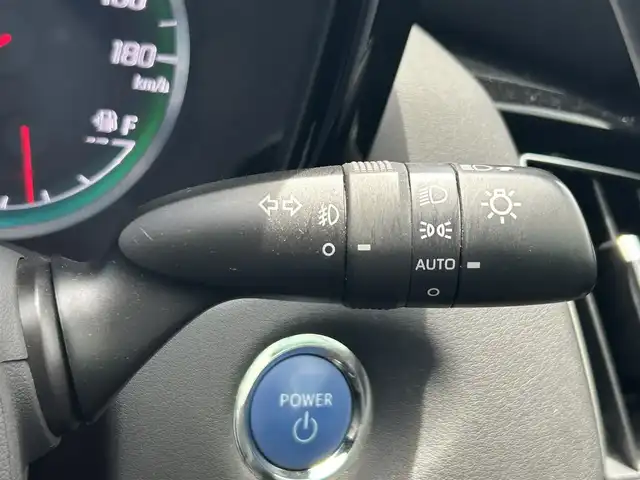 トヨタ クラウン ハイブリッド RS リミテッド 和歌山県 2020(令2)年 8.2万km ホワイトパールクリスタルシャイン 純正メーカーナビ/バックカメラ/（BT/USB)/プリクラッシュセーフティー/ブラインドスポットモニター/レーダークルーズコントロール/横滑り防止機能/純正前後ドライブレコーダー/ビルトインETC/置くだけ充電/革巻きステアリング/純正フロアマット/純正アルミホイール/LEDヘッドライト/フォグランプ/オートライト/オートマチックハイビーム
