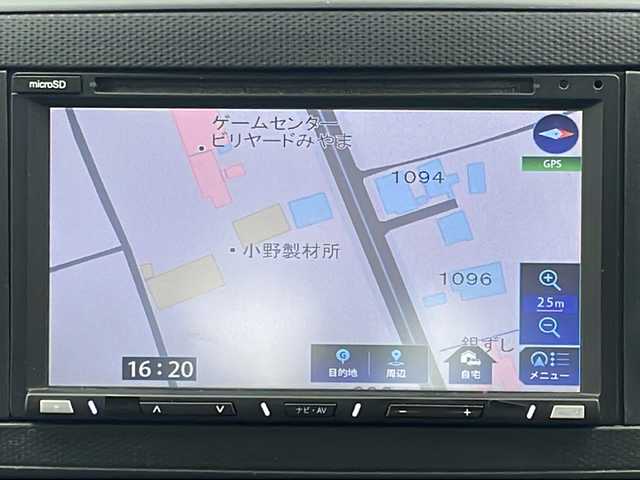 ダイハツ ミラ イース L SAⅢ 福岡県 2020(令2)年 5.1万km ホワイト 社外SDナビ/Bluetooth/CD再生機能有/キーレスキー/コーナーセンサー/純正フロアマット/スペアキー/スマートアシストIII/ベンチシート/アイドリングストップ/サイドバイザー
