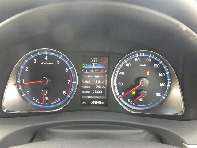 トヨタ ハリアー プレミアム 千葉県 2014(平26)年 6.9万km ブラック 235/55R18/パワーバックドア/運転席パワーシート/ハーフレザーシート/9インチ純正SDナビ/地デジTV/【DVD/CD再生機能　Bluetooth接続】/バックカメラ/ドライブレコーダー（前後撮影）/革巻きステアリング/ステアリングスイッチ/ETC/LEDヘッドライト/フォグライト/ウインカーミラー/純正18インチアルミホイル/サイド/カーテンエアバッグ/スマートキー