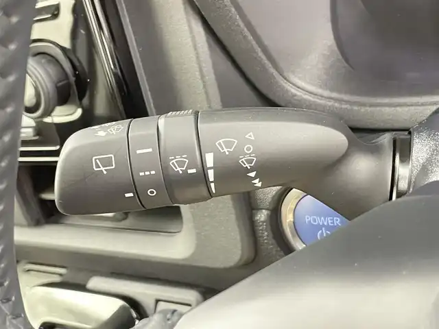 トヨタ シエンタ ハイブリッド Z 千葉県 2023(令5)年 1.2万km アーバンカーキ セーフティセンス（衝突回避支援パッケージ）/・プリクラッシュセーフティ/・レーントレーシングアシスト/・レーダークルーズコントロール（停止保持機能有）/・アダプティブハイビームシステム/・ロードサインアシスト/・ドライバー異常時対応システム/・プロアクティブドライビングアシスト/・発進遅れ告知機能/純正10.5インチディスプレイ/・Bluetooth接続/・メモリーナビ機能/・フルセグTV/・バックカメラ/ブラインドスポットモニター/両側パワースライドドア/LEDヘッドライト/前後コーナーセンサー/ビルトインETC2.0/サイド/カーテンエアバッグ/スマートキー