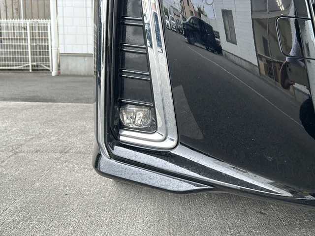 トヨタ アルファード S Cパッケージ 京都府 2020(令2)年 8.8万km ブラック ワンオーナー/純正ディスプレイオーディオナビ/Bluetooth/Miracast/ツインムーンルーフ/両側パワースライドドア/フリップダウンモニター/バックカメラ/パワーバックドア/デジタルインナーミラー/ビルトインETC/ドライブレコーダー/禁煙/メモリーパワーシート/前席シートヒーター/エアシート/プリクラッシュセーフティ/前後コーナーセンサー/レーンキープアシスト/BSM/ステアリングヒーター/ステアリングスイッチ/プッシュスタート/純正18インチAW/ウッドコンビハンドル/電動パーキングブレーキ/3列シート/黒革シート/三眼LEDヘッドライト/オートライト/オートマチックハイビーム/置くだけ充電/純正ドアバイザー/フロアマット