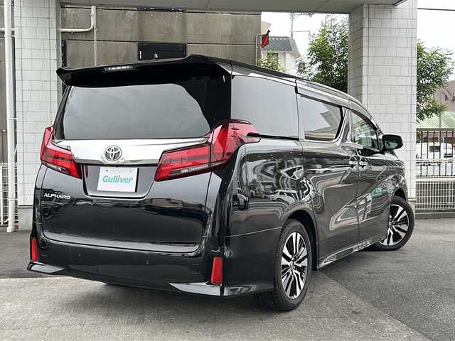トヨタ アルファード S Cパッケージ 京都府 2020(令2)年 8.8万km ブラック ワンオーナー/純正ディスプレイオーディオナビ/Bluetooth/Miracast/ツインムーンルーフ/両側パワースライドドア/フリップダウンモニター/バックカメラ/パワーバックドア/デジタルインナーミラー/ビルトインETC/ドライブレコーダー/禁煙/メモリーパワーシート/前席シートヒーター/エアシート/プリクラッシュセーフティ/前後コーナーセンサー/レーンキープアシスト/BSM/ステアリングヒーター/ステアリングスイッチ/プッシュスタート/純正18インチAW/ウッドコンビハンドル/電動パーキングブレーキ/3列シート/黒革シート/三眼LEDヘッドライト/オートライト/オートマチックハイビーム/置くだけ充電/純正ドアバイザー/フロアマット