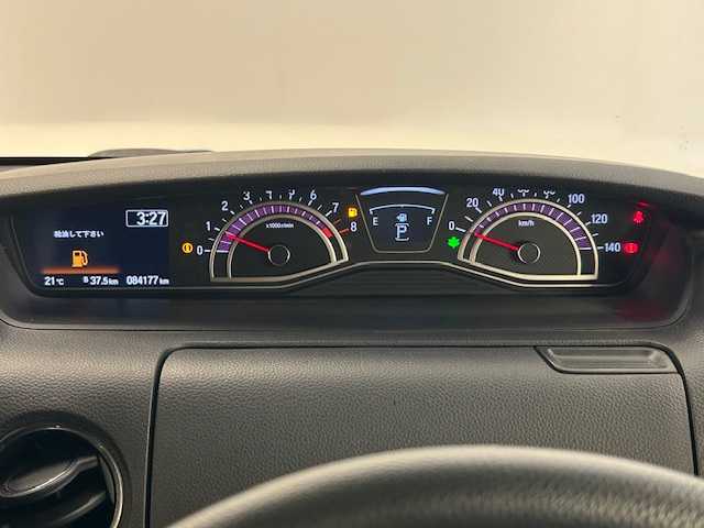 ホンダ Ｎ ＢＯＸ カスタム G L ホンダセンシング 静岡県 2017(平29)年 8.5万km プレミアムホワイトパールⅡ (株)IDOMが運営する【じしゃロン浜松店】の自社ローン専用車両になりますこちらは現金またはオートローンご利用時の価格です。自社ローンご希望の方は別途その旨お申付け下さい/純正カーオーディオ(WX-171CP)/CD/USB/HDMI/Bluetooth/ワンセグTV/追従走行/後方コーナーセンサー/レーンキープアシスト/衝突被害軽減システム/前方ドライブレコーダー/ＥＴＣ/片側パワースライドドア/横滑り防止装置/プッシュスタート