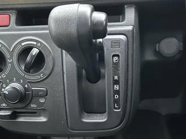 マツダ キャロル GS 栃木県 2020(令2)年 1万km スペリアホワイト 社外ナビ/品番:CN-B301B/Bluetooth/AM/FM/バックカメラ/衝突被害軽減ブレーキ/横滑り防止装置/アイドリングストップ/レーンキープアラート/リアソナー/運転席シートヒーター/ドアバイザー/HIDベッドライト/オートライト/電動ミラー/社外フロアマット