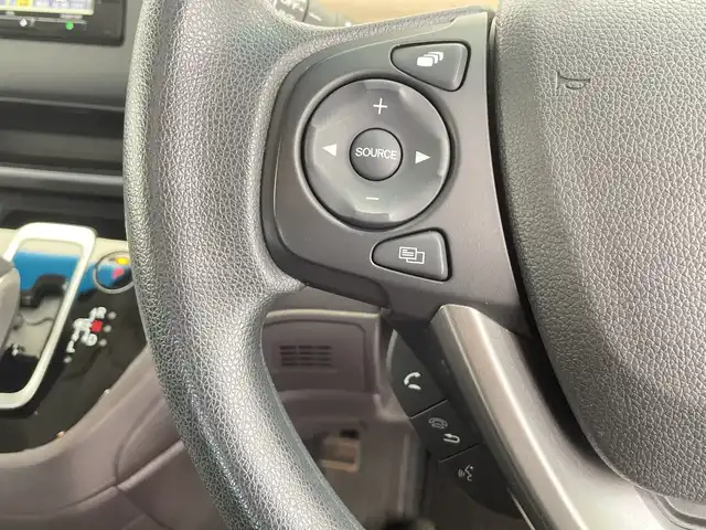 ホンダ フリード＋ ハイブリット G 栃木県 2022(令4)年 1.9万km スーパープラチナグレーメタリック 純正メモリナビ/（CD/DVD/フルセグTV//Bluetooth/SD/AUX/USB/iPod）/バックカメラ/コーナーセンサー/ETC/前後ドライブレコーダー/両側パワースライドドア/前席シートヒーター/禁煙車/オートライト/LEDヘッドライト/横滑り防止装置/スマートキー/プッシュスタート/ステアリングスイッチ/ウィンカーミラー/純正フロアマット/ワイパーデアイサー