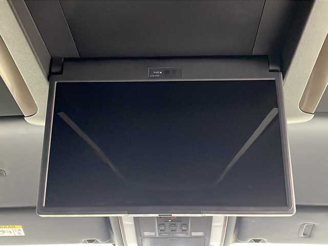 トヨタ アルファードハイブリット Z 埼玉県 2024(令6)年 1.9万km ブラック 純正13.2型有機EL後席モニター/純正ディスプレイオーディオ/(Bluetooth/HDMI/USB/AM/FM)/地デジフルセグ/全方位カメラ/前後ドライブレコーダー/ETC2.0/デジタルインナーミラー/アダプティブクルーズコントロール/ブラインドスポットモニター/車線逸脱警報/衝突軽減ブレーキ/オートマチックハイビーム/クリアランスソナー/AC100V/パワーバックドア/シートメモリー/置くだけ充電/ステアリングヒーター/前席・2列目シートヒーター・ベンチレーション/電子パーキングシステム/ブレーキホールド/MTモード付AT/プッシュスタート/ステアリングリモコン/ウィンカー・電動格納ミラー/フロントフォグランプ/ロールサンシェード/純正フロアマット/純正18インチアルミホイール