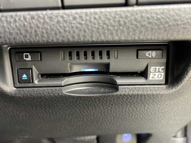 トヨタ ハリアー ハイブリッド Z レザーパッケージ 秋田県 2020(令2)年 3.4万km スレートグレーメタリック 4WD/純正ナビ/フルセグTV/AM/FM/Bluetooth　/バックカメラ　/プリクラッシュセーフティ　/ＪＢＬサウンド　/レザーシート　/ＢＳＭ　/ＨＵＤ　/前席シートヒーター　/前席エアーシート　/前席パワーシート　/レーダークルーズコントロール　/LEDヘッドライト　/電動リアゲート/運転席メモリ機能/オートホールド/電動パーキング/nanoeX