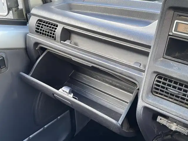 スバル サンバー トランスポーター 群馬県 2011(平23)年 6.8万km スターリングシルバー 純正オーディオ/（CD/ラジオ）/ETC/ハロゲンライト/ヘッドライトレベライザー/パワーウィンドウ/ドアバイザー/純正ゴムマット