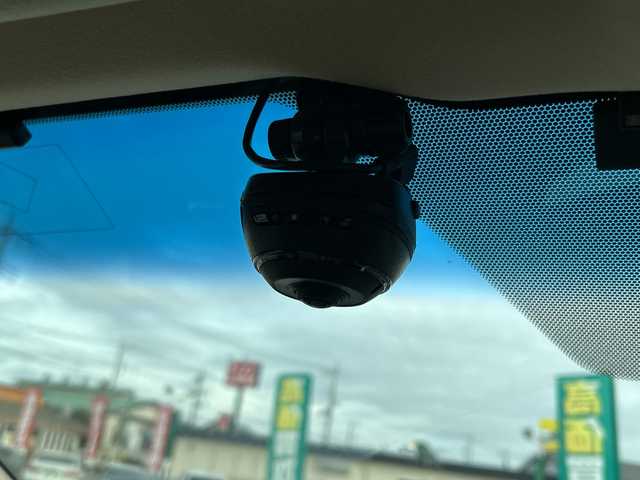 トヨタ ヴェルファイア V 栃木県 2018(平30)年 4.5万km ホワイトパールクリスタルシャイン 純正ナビ/Ｂｌｕｅｔｏｏｔｈ/フルセグＴＶ/バックカメラ/ドライブレコーダー/ＥＴＣ/スペアキー/両側パワースライドドア/パワーバックドア/パワーシート/レザーシート/エアシート/後席エアコン/ＬＥＤヘッドライト/MT付AT/三列シート/オットマン/ABS/横滑り防止機能/コーナーセンサー/レーンキープアシスト/盗難防止装置