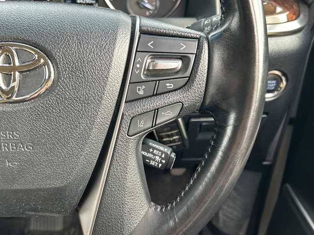 トヨタ ヴェルファイア V 栃木県 2018(平30)年 4.5万km ホワイトパールクリスタルシャイン 純正ナビ/Ｂｌｕｅｔｏｏｔｈ/フルセグＴＶ/バックカメラ/ドライブレコーダー/ＥＴＣ/スペアキー/両側パワースライドドア/パワーバックドア/パワーシート/レザーシート/エアシート/後席エアコン/ＬＥＤヘッドライト/MT付AT/三列シート/オットマン/ABS/横滑り防止機能/コーナーセンサー/レーンキープアシスト/盗難防止装置