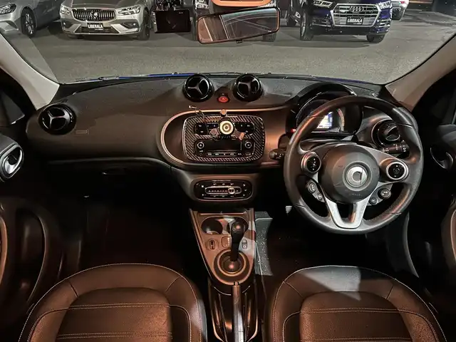 スマート ＭＣＣ スマート フォーフォー プライム 岐阜県 2016(平28)年 4.2万km 青／白 ムーンルーフ/本革シート/純正オーディオ/　FM/　AM/クルーズコントロール/前後ドライブレコーダー/前席シートヒーター/衝突警告機能/ETC/純正AW付タイヤ4本車載