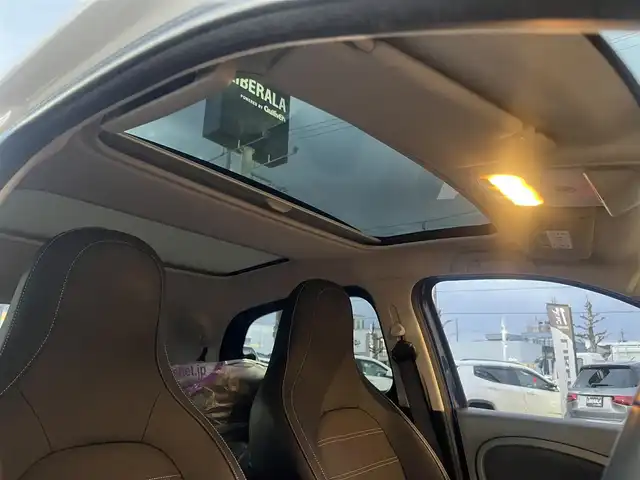 スマート ＭＣＣ スマート フォーフォー プライム 岐阜県 2016(平28)年 4.2万km 青／白 ムーンルーフ/本革シート/純正オーディオ/　FM/　AM/クルーズコントロール/前後ドライブレコーダー/前席シートヒーター/衝突警告機能/ETC/純正AW付タイヤ4本車載