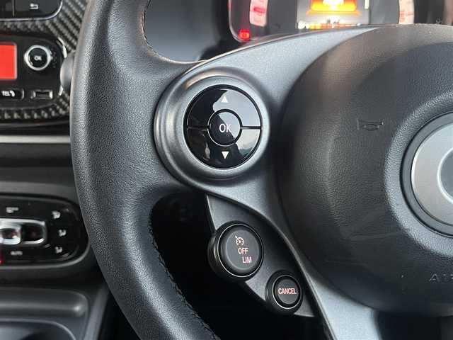 スマート ＭＣＣ スマート フォーフォー プライム 岐阜県 2016(平28)年 4.2万km 青／白 ムーンルーフ/本革シート/純正オーディオ/　FM/　AM/クルーズコントロール/前後ドライブレコーダー/前席シートヒーター/衝突警告機能/ETC/純正AW付タイヤ4本車載