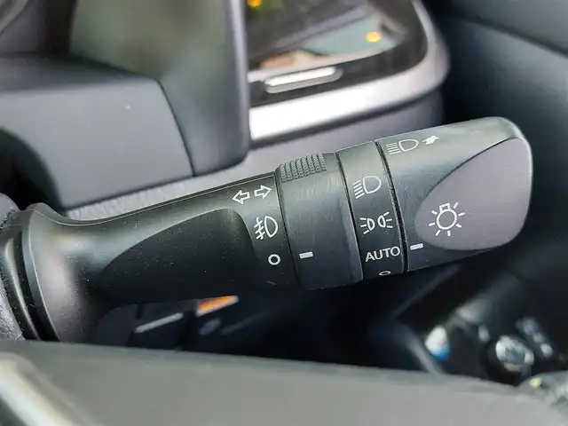 トヨタ ヴェルファイア Z Aエディション ゴールデンアイズ 東京都 2016(平28)年 4.7万km ホワイトパールクリスタルシャイン モデリスタエアロ/純正10インチナビ/フルセグ/バックカメラ/ビルトインETC/ドライブレコーダー/両側パワースライドドア/パワーテールゲート/ハーフレザーシート/AC100V/プリクラッシュセーフティ/レーダークルーズコントロール/クリアランスソナー/スマートキー/LEDヘッドライト/純正18インチAW